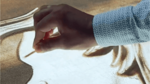 Sand artist